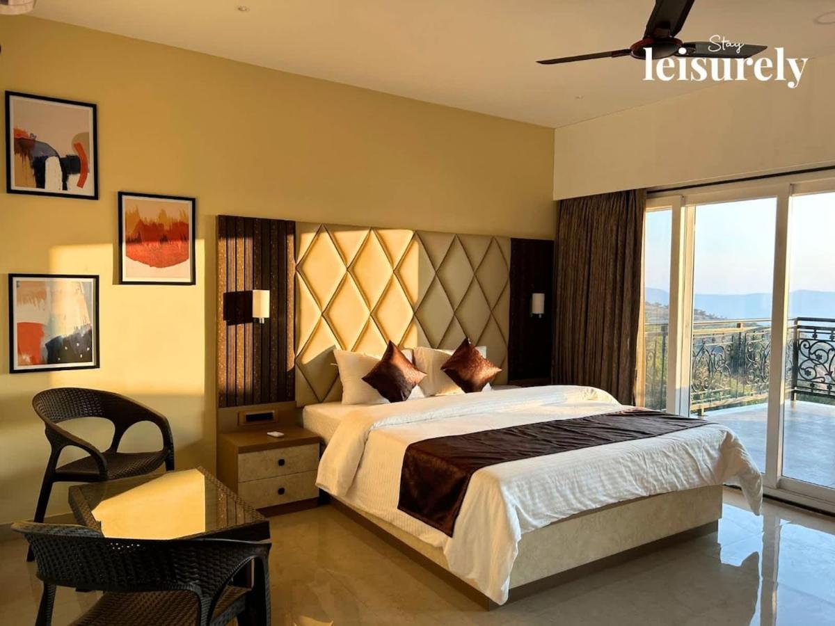 Stay Leisurely Avalon Heights 4Bhk, パンチガニ エクステリア 写真